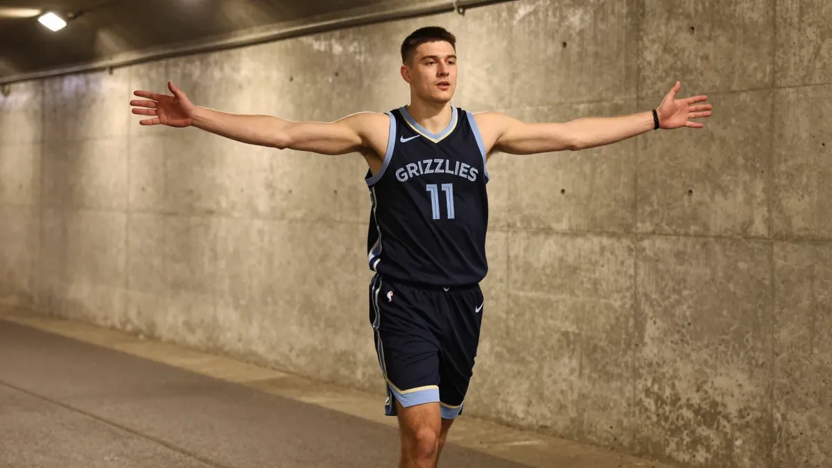 Memphis Grizzlies stay perfect with gritty 110-105 road win over Jazz