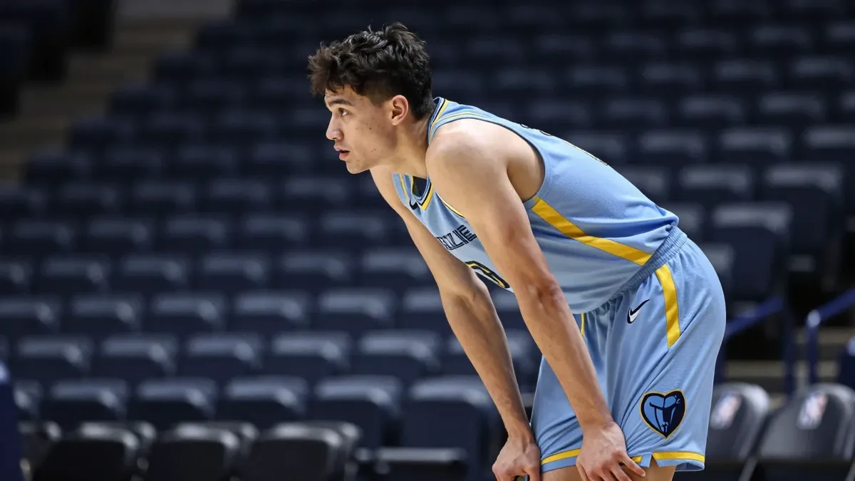 Memphis Grizzlies Waive Guard Jordan Hawkins in Roster Shuffle